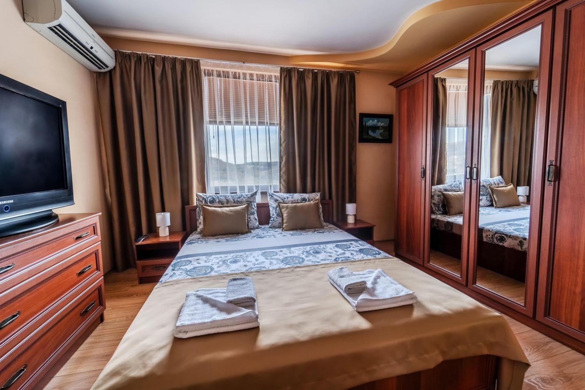 Апартамент Грация Veliko Tărnovo Exterior foto